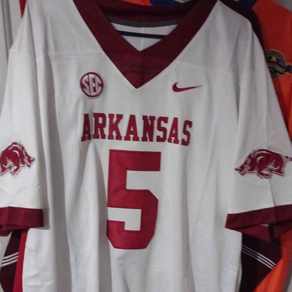 Jersey - Picture 2 of 2